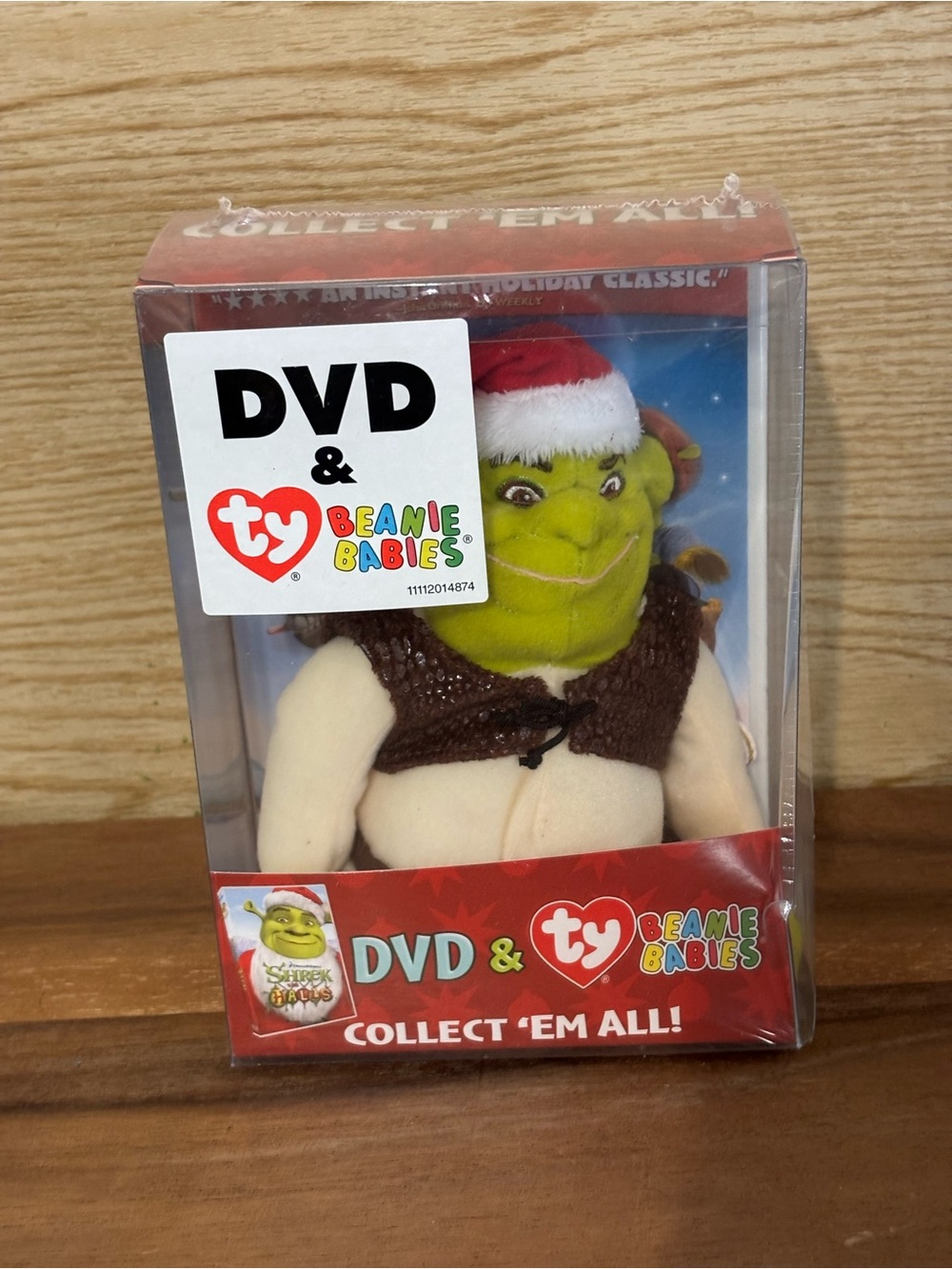 Ty Beanie Baby Shrek Santa Exclusive Retired SHREK ON A SHELF